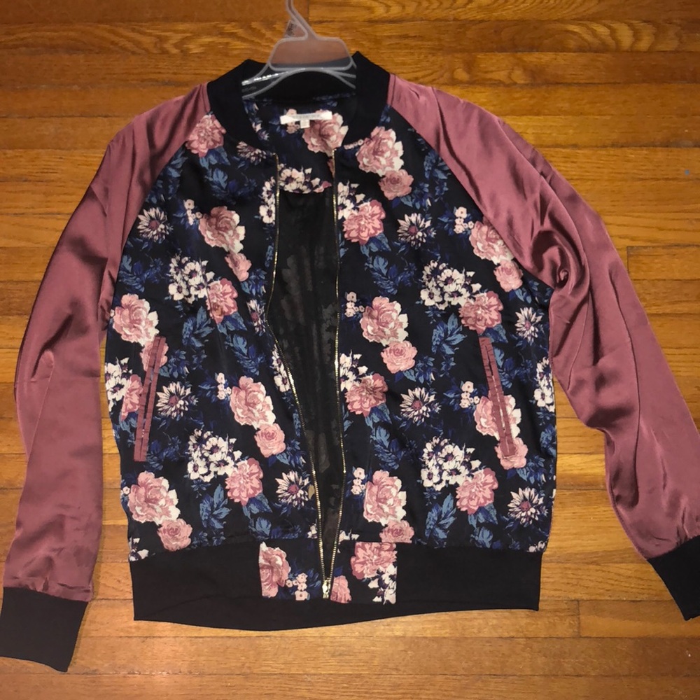 Mauve floral zip up jacket